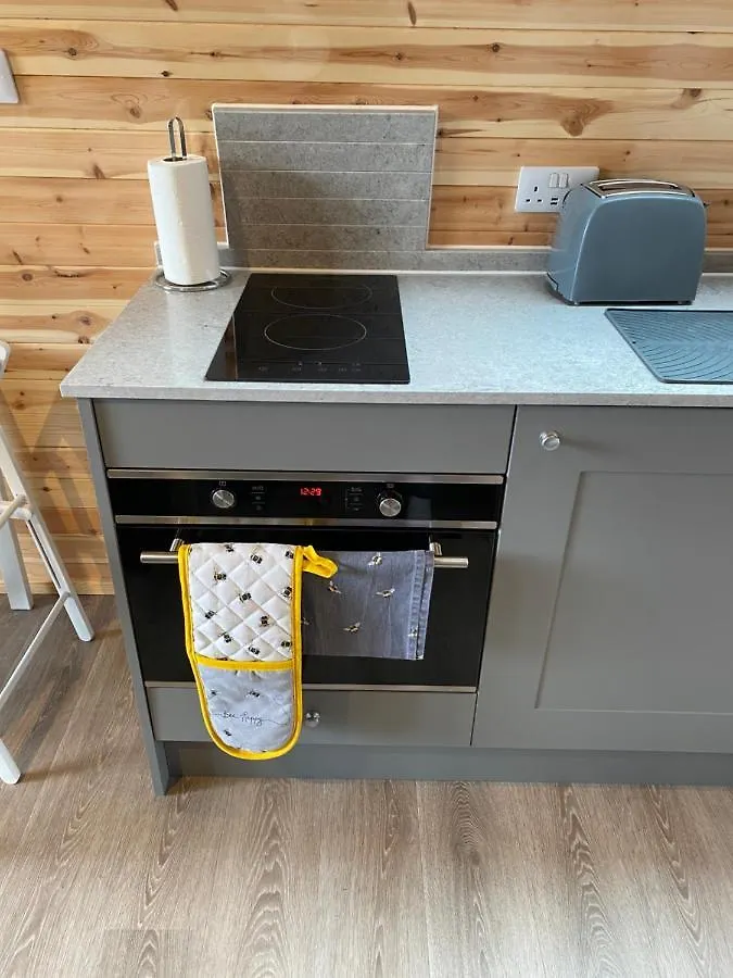 Mowbray Cottages&Glamping South Kilvington Camping